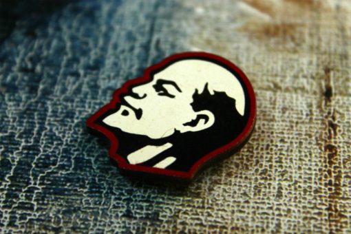 Деревянный значок Ленин профиль