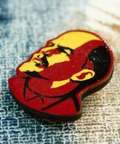 Деревянный значок Ленин